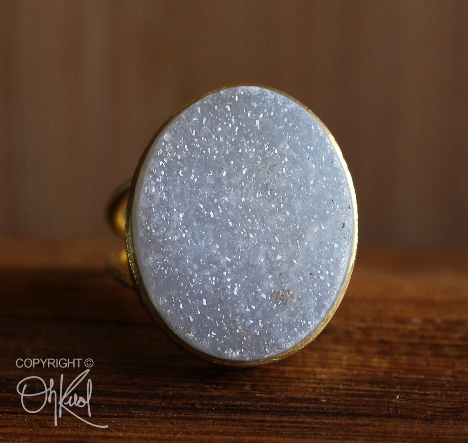 Soft Grey Agate Druzy Ring - Adjustable Ring - Fashionista Ring