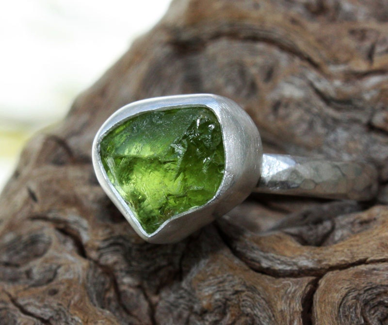 Peridot natural rough crystal sterling silver ring