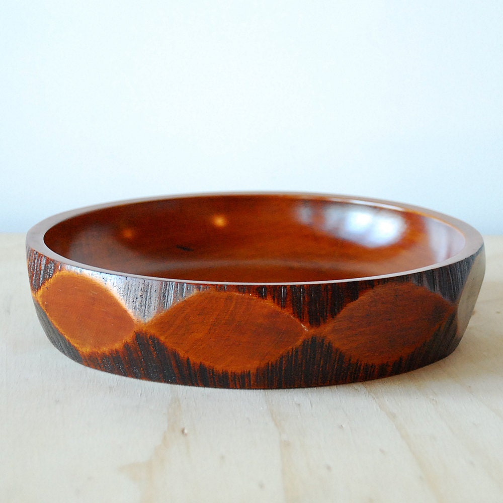 Mid Century Wooden Bowl Tiki Style Retro