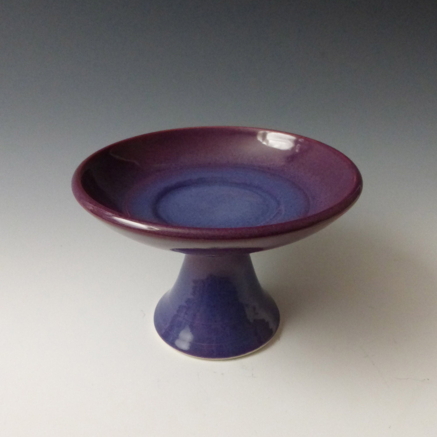 Table Chalice - UU - Red and Violet
