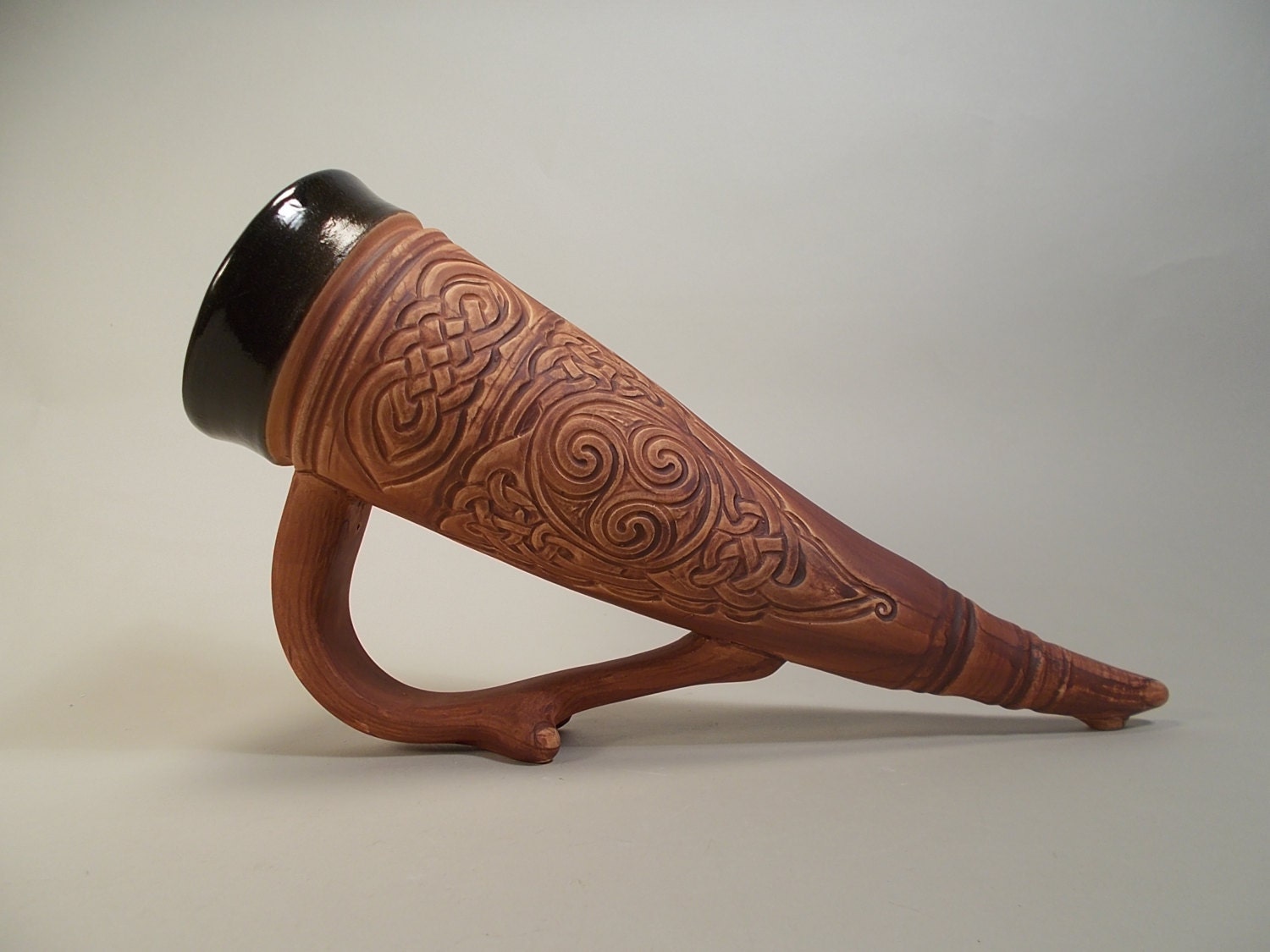 New Celtic Viking Driking Horn style Beer Mug - Ancient Earth Stain Stoneware -  Home Decor - Unique Gift