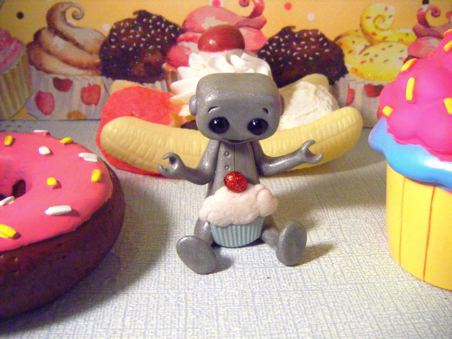 Cupcake Surprise Robot