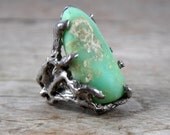 SAMPLE SALE - Reef ring in brass and Chyroprase stone - One of a kind