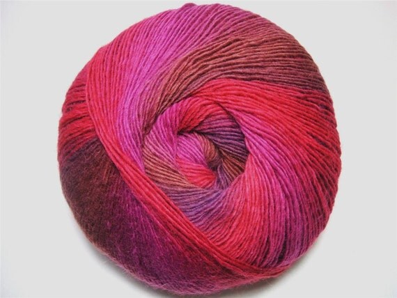 Items similar to Nordlys 957 Viking of Norway Yarn Superwash Wool One Skein with Free Sock