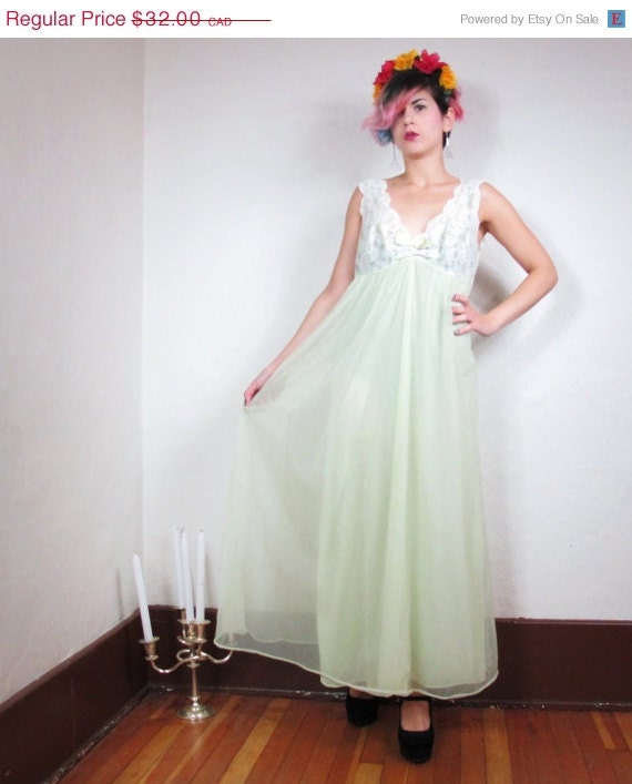 20% OFF VACATION SALE S A L E 60s Ethereal Empire Waist Lace Lime Sorbet Lingerie Gown (M)