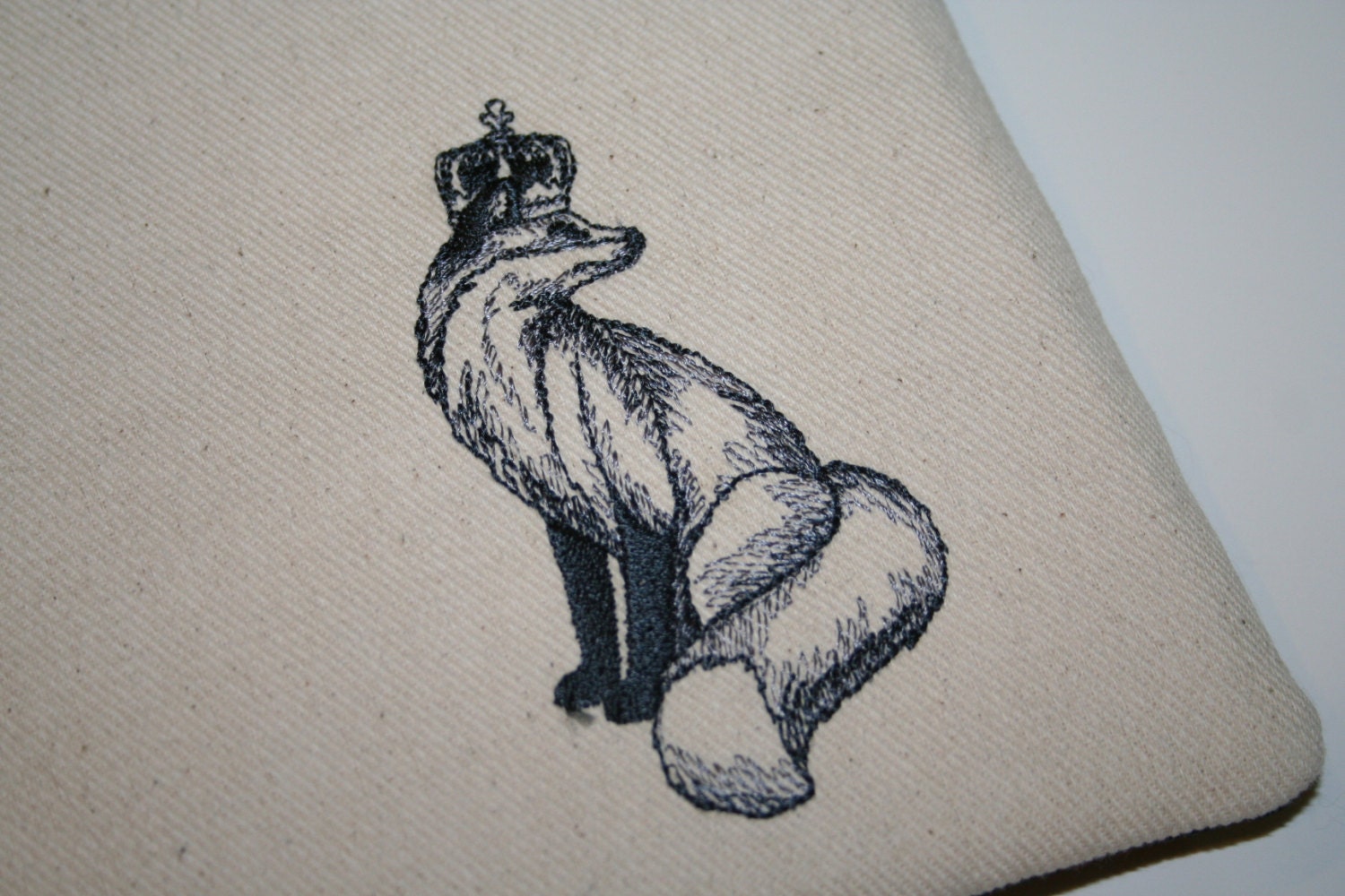 Kindle Sleeve-Nook Sleeve Embroidered Royal Fox