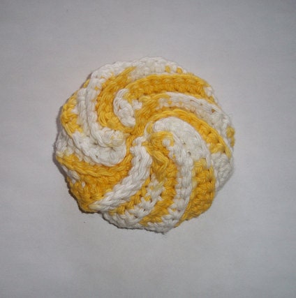 Spiral Scrubby - Yellow and White