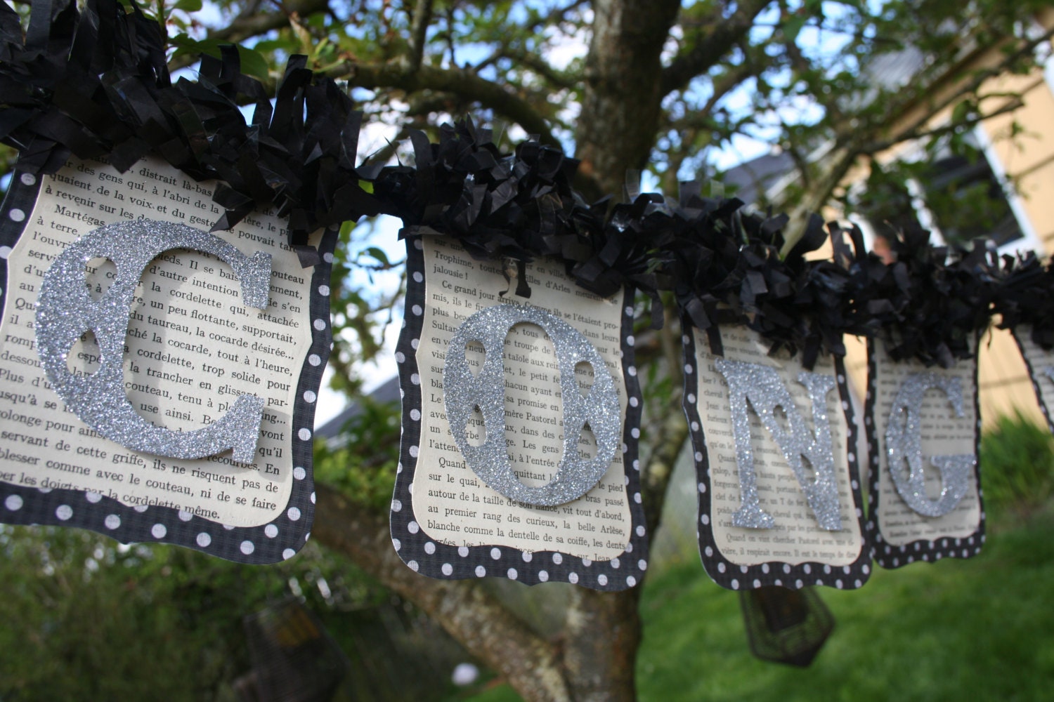 Congratulations Banner - Glitter  - Graduation - Retirement - Wedding - Black and Silver