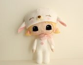 Peek-a-Boo Lamb pdf Pattern