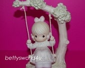 Precious Moments Figurine  My Warmest Thoughts are You  Vessel Mark 1991 1992