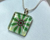 Green Daisy Flower with Aqua and Lavender Pendant, Daisy Pendant, Daisy Flower