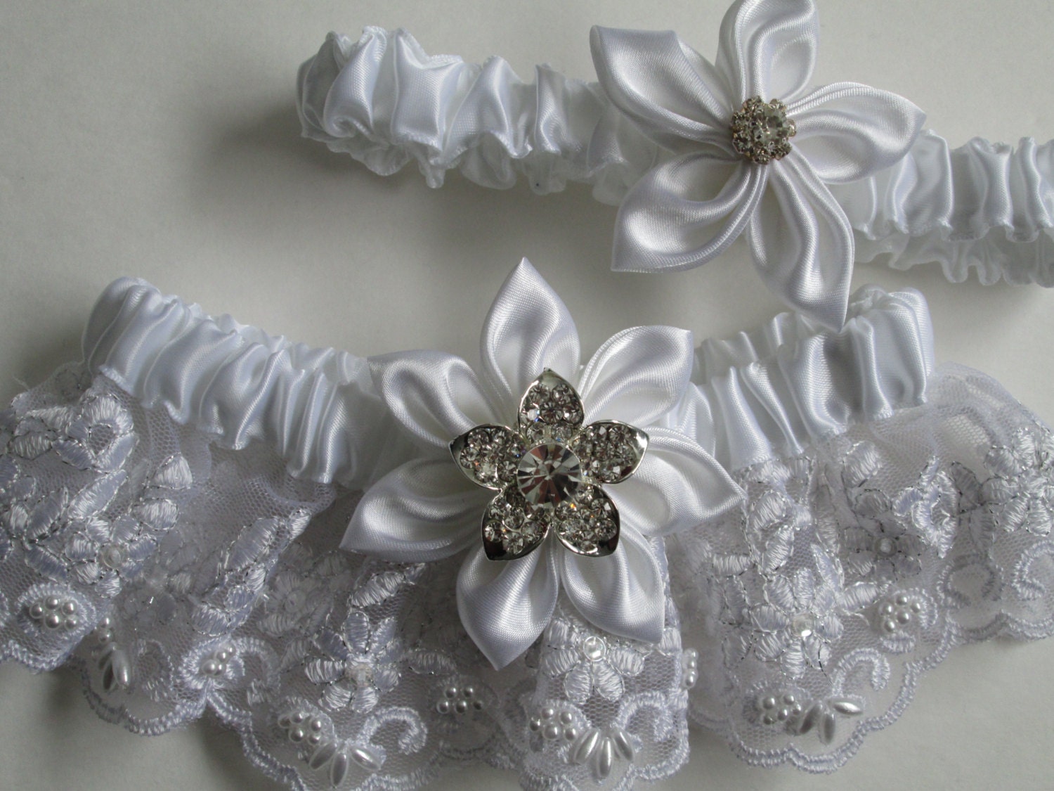 Bridal Wedding Garters, White Satin Garters, Pearled Lace Garter, White Lace Garter, Rhinestone Garter, Kanzashi Flower, Heirloom Garter