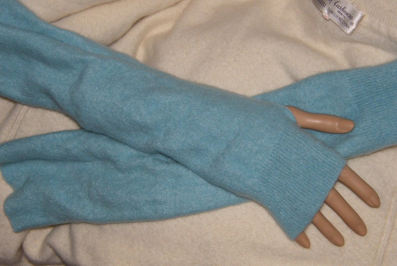 extra long Cashmere arm warmer turquoise light blue Spring color upcycled Cashmere Fingerless Mittens Wrist Warmers Cashmere armwarmers