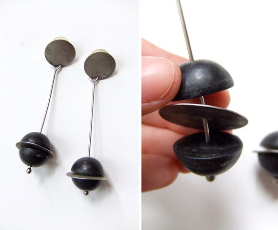 Vintage 1980s MARTHA STURDY modernist earrings with 4" drop