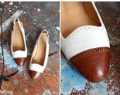 25% OFF STOREWIDE SALE Vintage 1990s Ralph Lauren two-tone brogued flats / 6.5