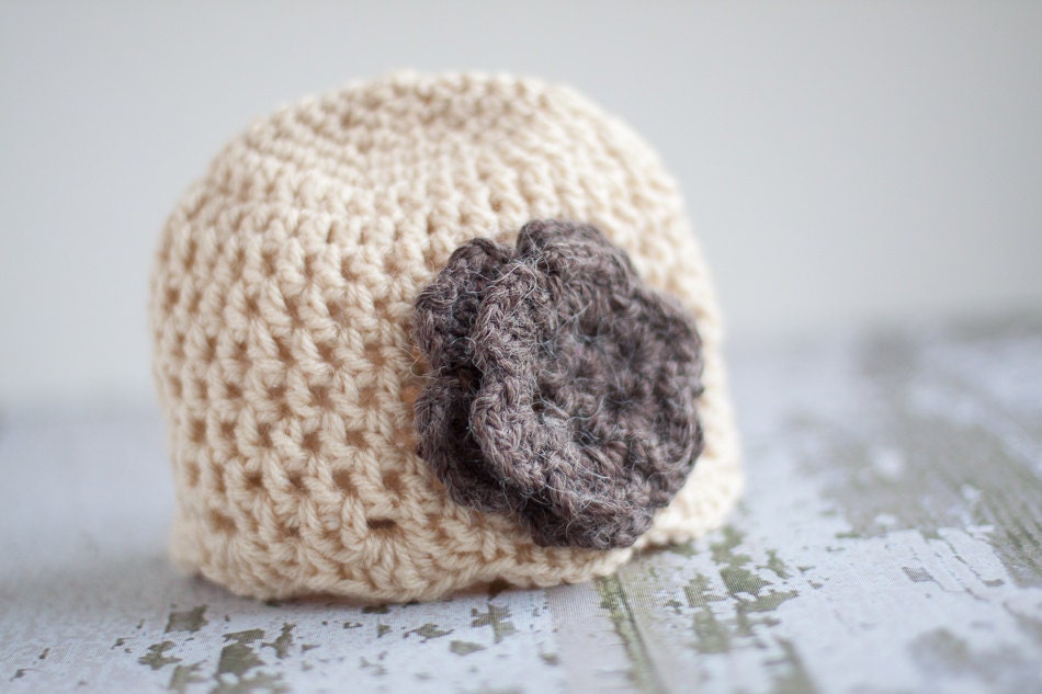 cream newborn hat