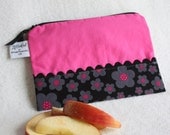 Reusable Snack Sack, Mother's Day Gift, Half Size - 7.5" x 5"- Nylon lined, Zippered, EcoFriendly, Machine Washable