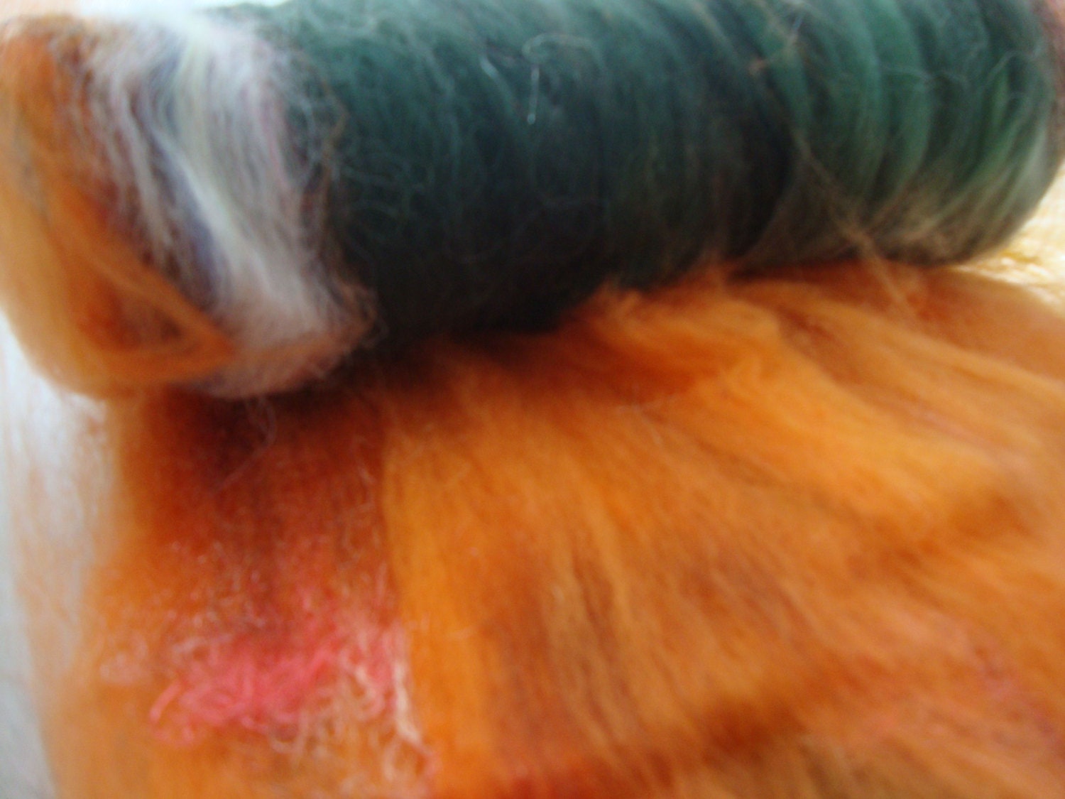 Mixed fibers batt, 3 ounces, Pop Quiz