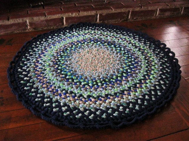 Made To Order Custom Braided Round Rug in your choice of colors