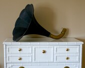 Antique Gramophone Horn. LARGE. Phonograph. Display Item. Black. Brass Metal. Eclectic Home Decor. Glamor. Statement Decor. Furniture.