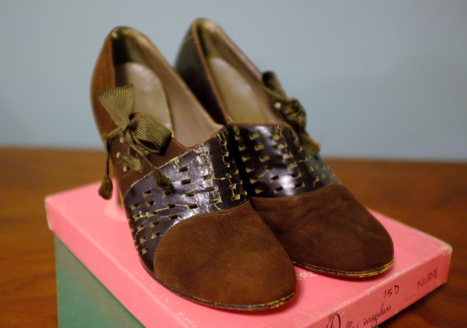 Size 6 - Brown Suede Lace up Bootie Pumps