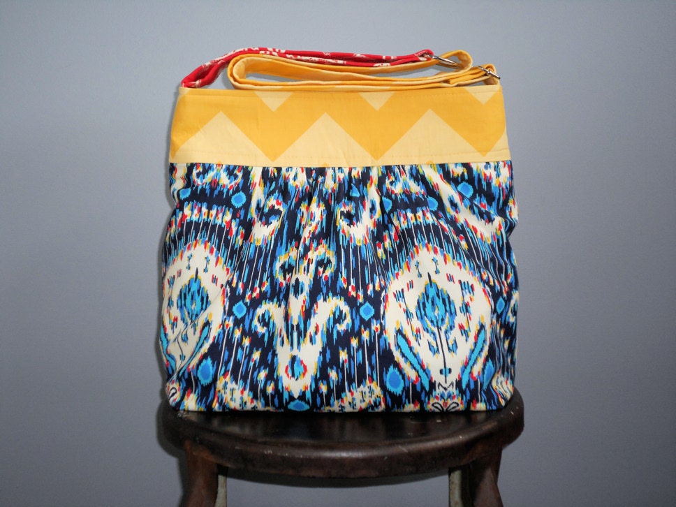 Amy Butler Lark  - Extra Large Ashley Messenger Bag with Adjustable Cross-Body Strap
