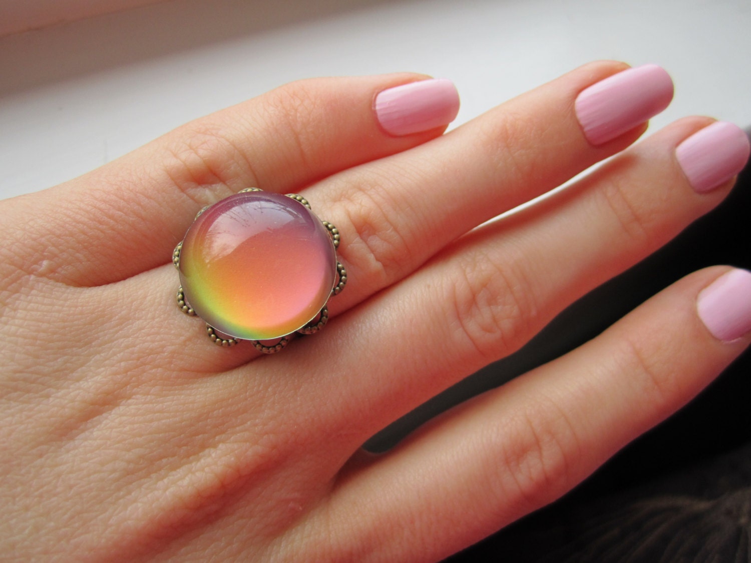 Fancy Round Mood Ring adjustable antique brass
