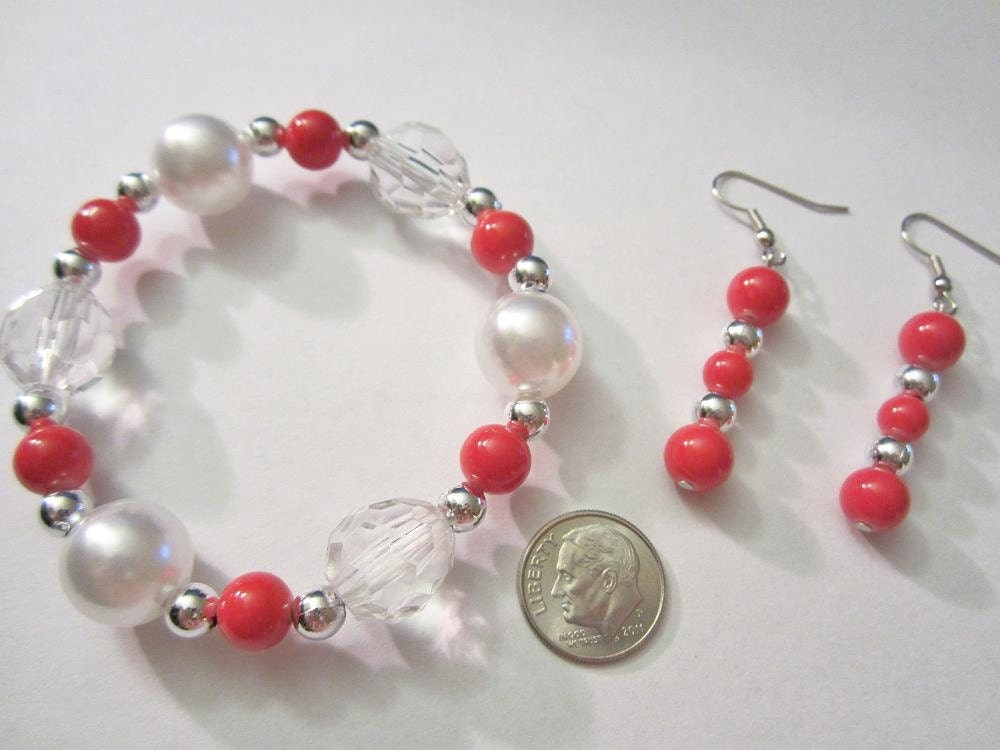 Red Bracelet w/ Earrings