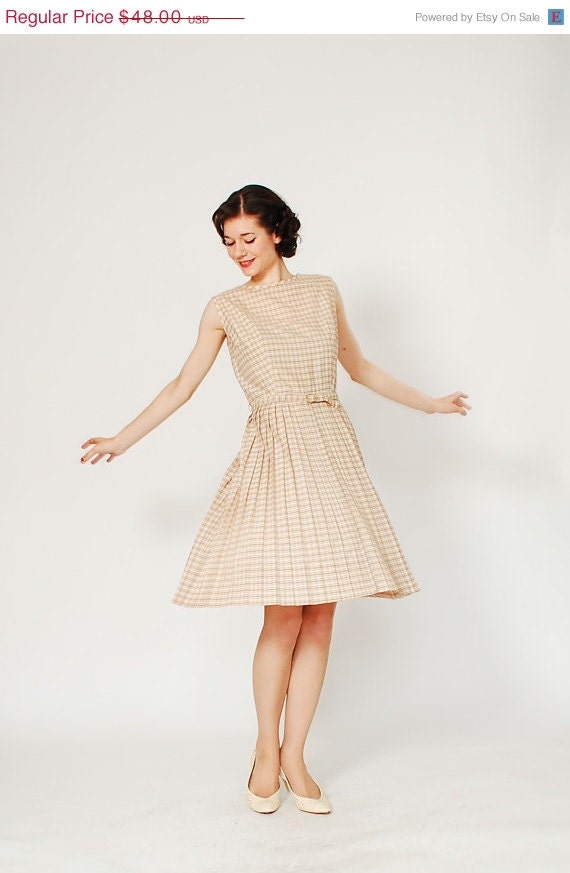 30% OFF - 60s Dress - 1960s Dress - Sandy Summer Plaid