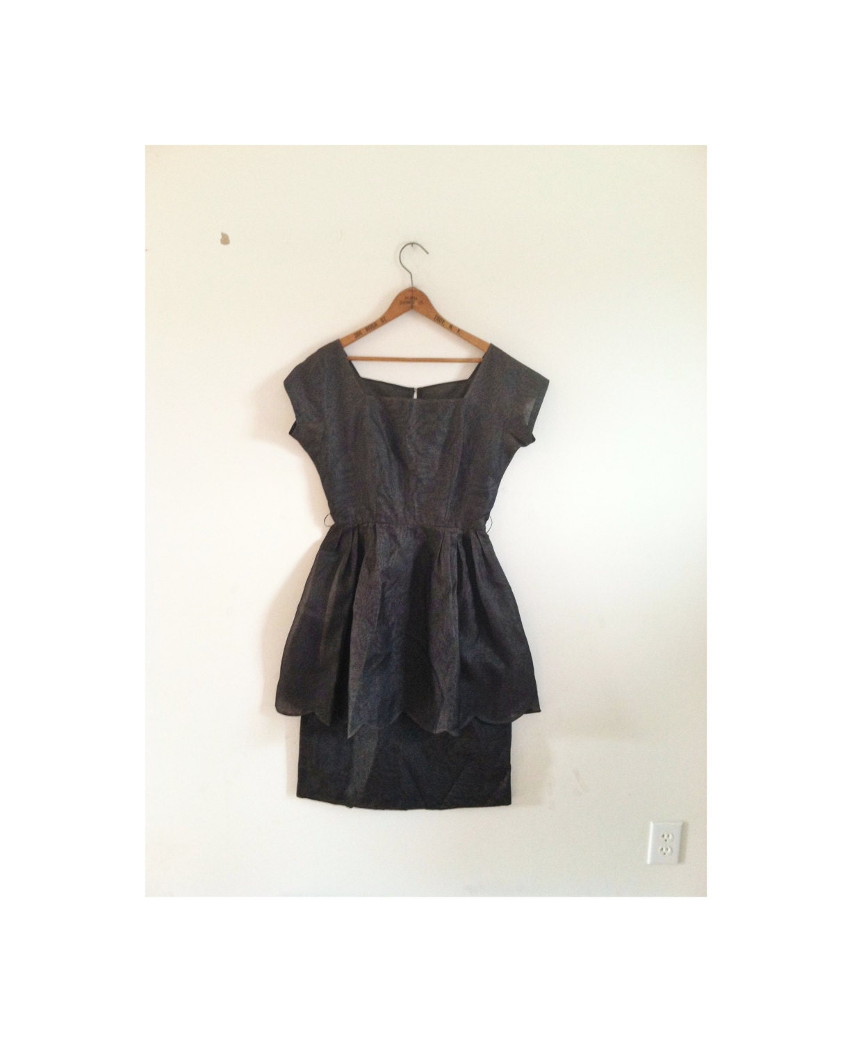 1940s-1950s SULTRY organdy peplum dress