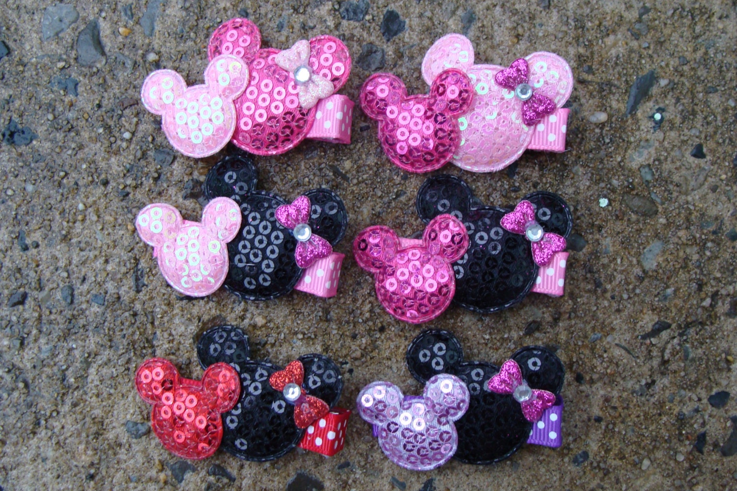 2 Minnie Mouse Birthday Favor hair clips Minnie Mouse Hair Clip You pick any 2
