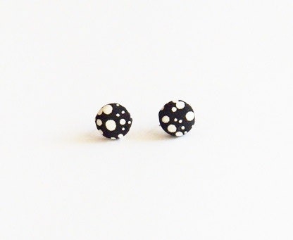 Twilight - upcycled vintage scarf - Repurposed Covered Button Earrings - black and white earrings - polka dot earrings