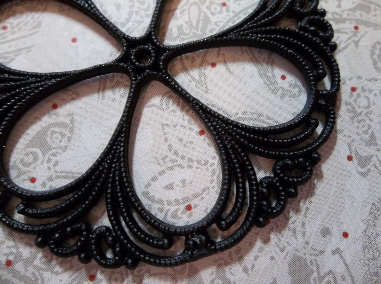 NEW: Large 55mm Round Black Lucite Filigree Connector or Pendant with Flower Design - Qty 4