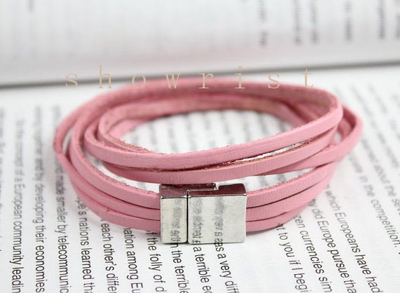 Pink leather bangle bracelet with silver magnetic cuff TS183