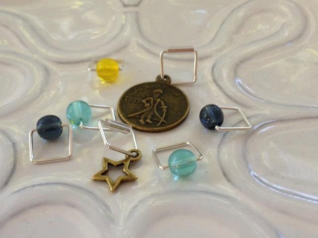 What is Essential . . . stitch marker set