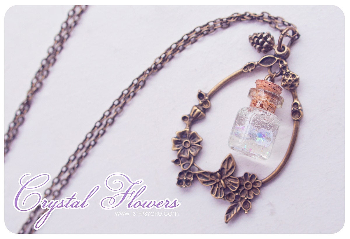 Crystal flower glass Bottle Necklace. Mini Glass Vial necklace. miniature Bottle Pendant Cute necklace flower necklace fairytale
