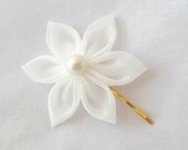 White Organza Flower Kanzashi Bobby Pin