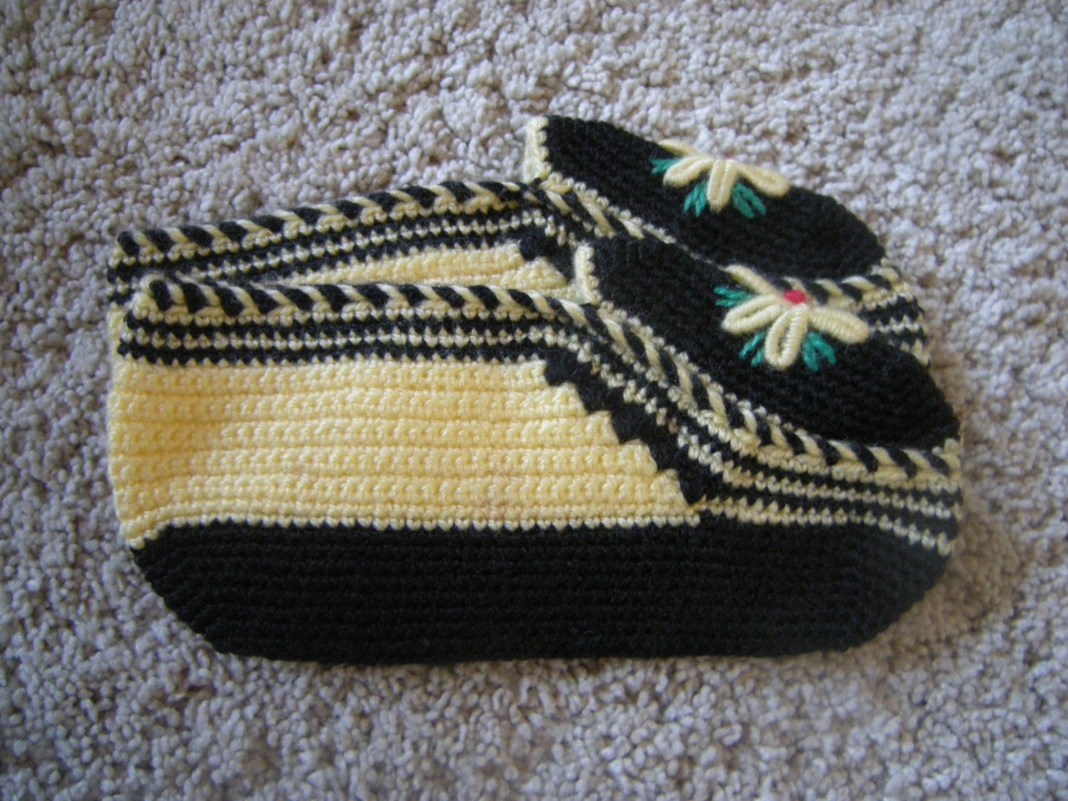 Womens Slippers, Girls Slippers,Knitted Slippers, Gift for Girls Women, Womens size 6,6.5 ,7slippers home shoes