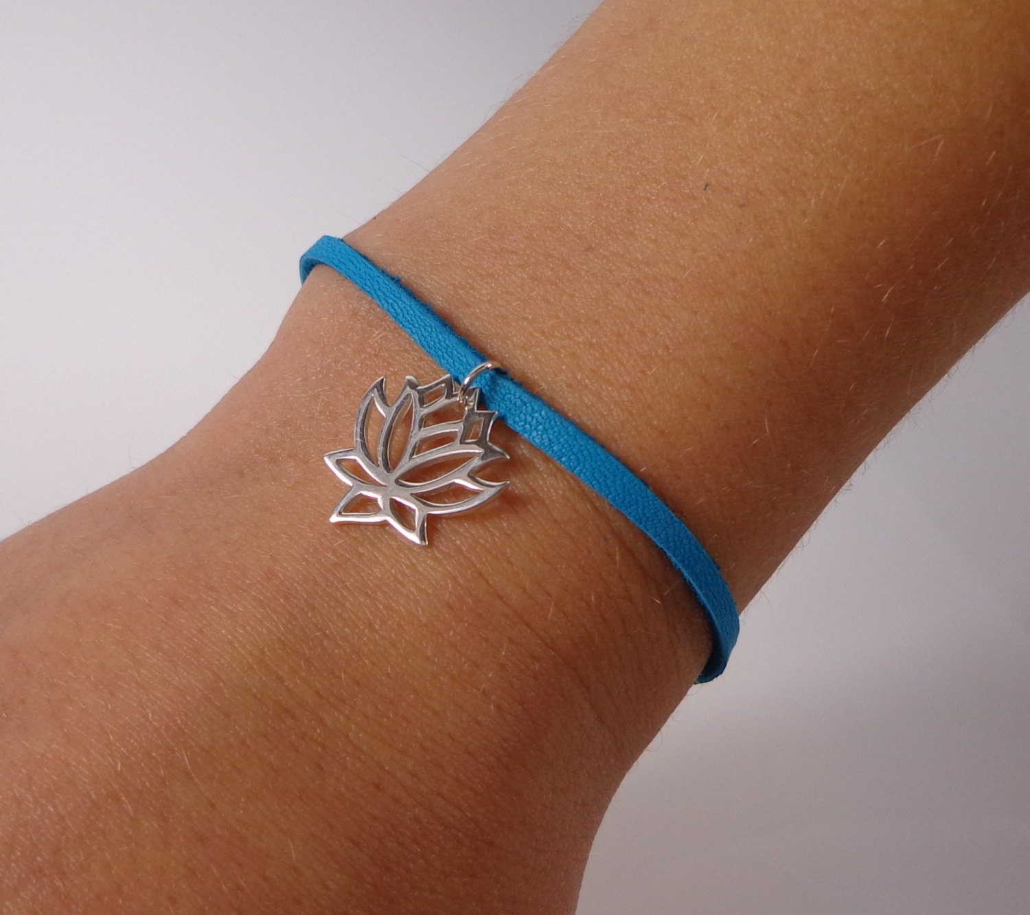 Lotus Bracelet - Lotus Charm Bracelet, Leather Bracelet, Gift for her, Yoga Jewelry, Zen, Buddhist, Flower,
