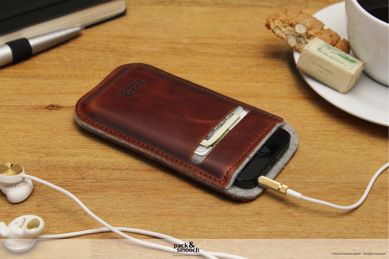 Pack & Smooch iPhone 4S/4 wallet case -LEICESTER- LE-4-GLB