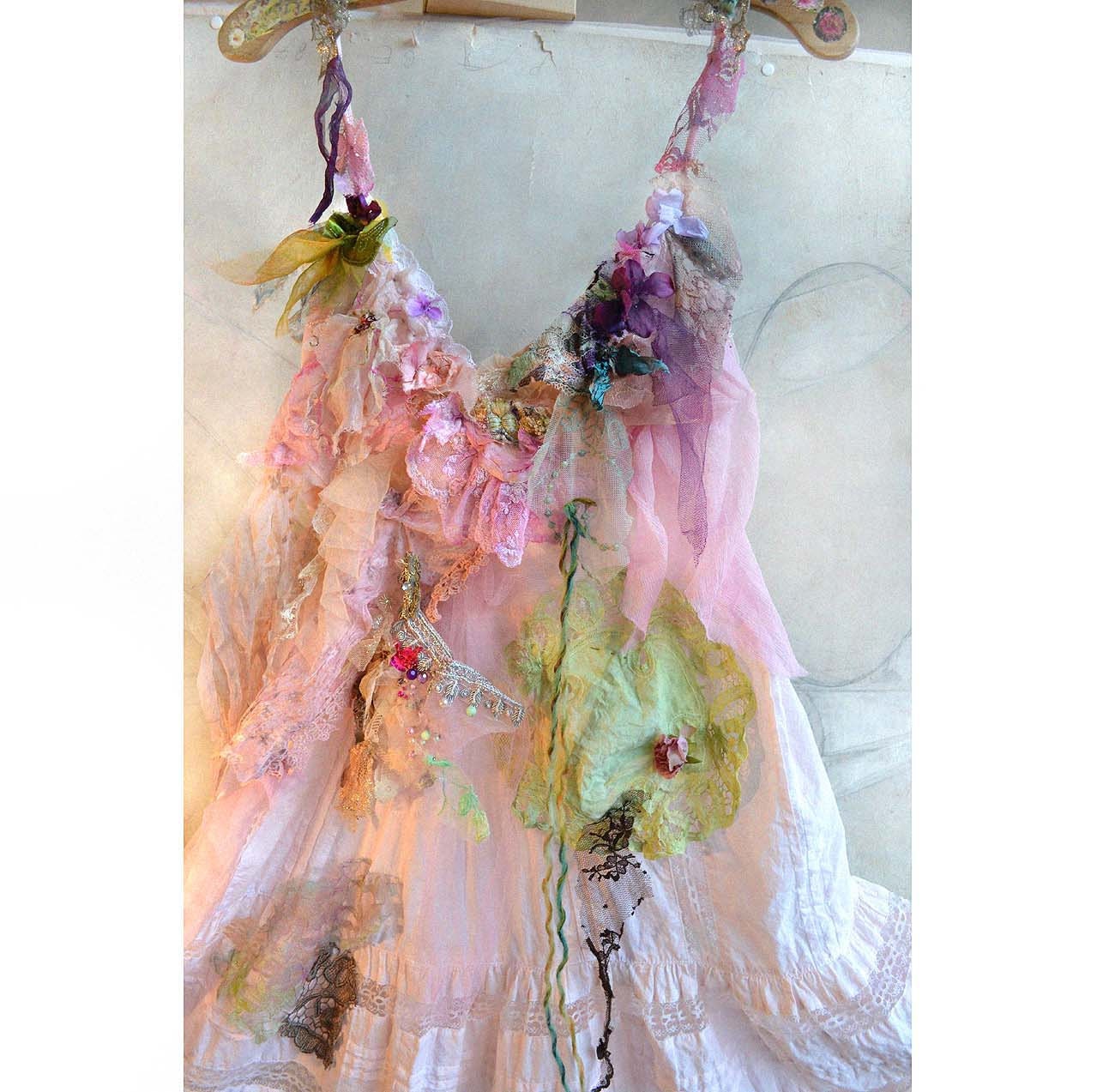 Lovely Art to Wear Pale Pink Cotton Dress SWEET SIXTIES  Hippie Girl Romantic Boho Rustic Country