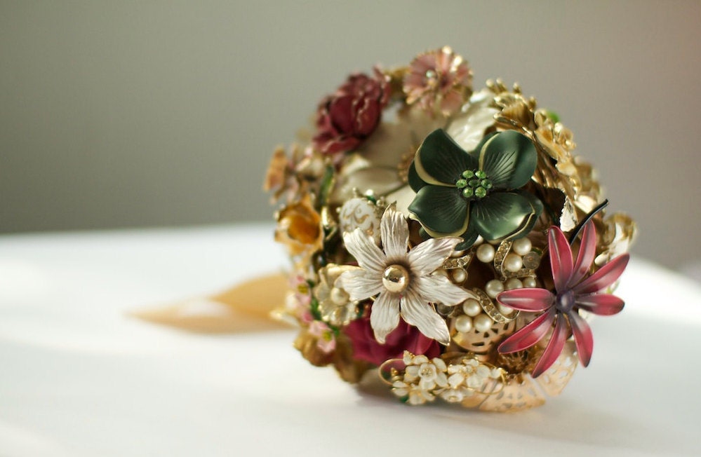Custom Brooch Bouquet Cake Topper - designed to fit your colors, style and budget