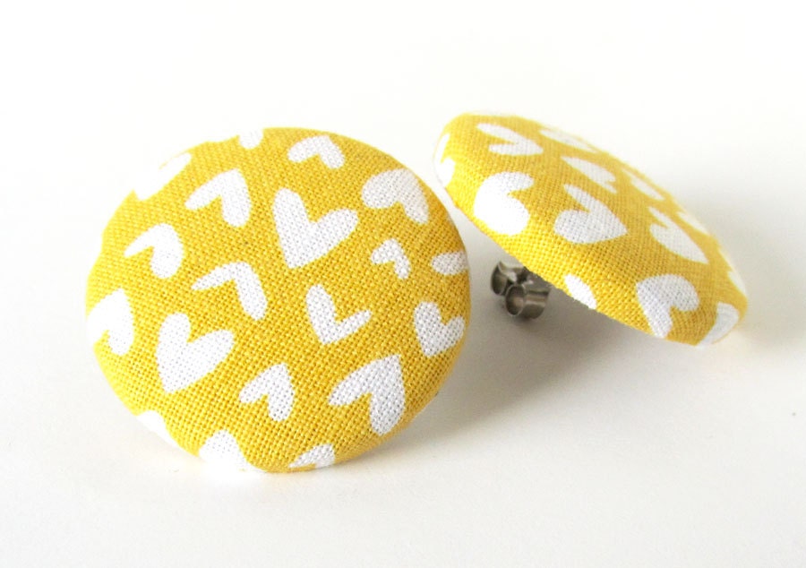 Big mustard yellow stud earrings - spring hearts bright funky