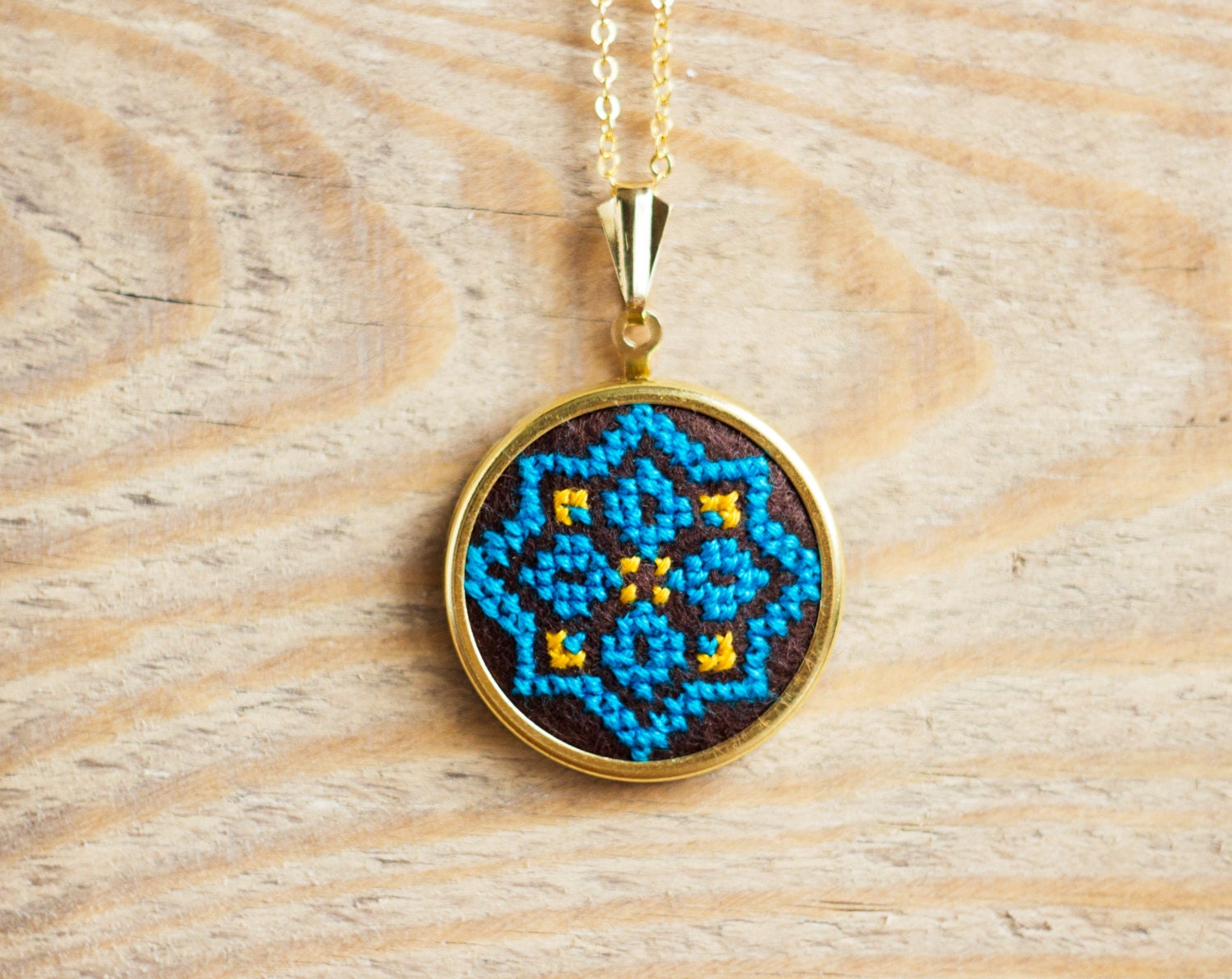 Ethnic necklace - Hand embroidered cross stitch jewelry - Aztec, Mexican embroidery - n017