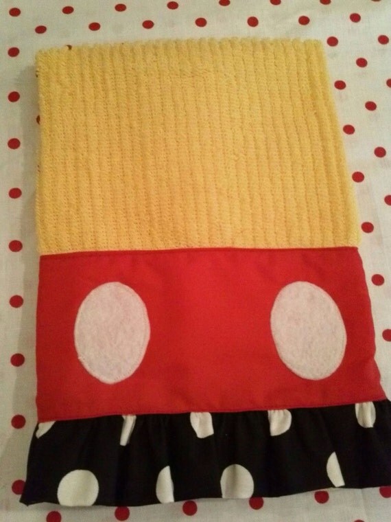 Mickey Mouse Kitchen Dish Towel Set by BetsysBabyBoutique19