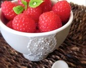 Cool Gray Lovely Porcelain Lace Bowl with Heart Cutlery Rest Set -Hideminy Lace Series