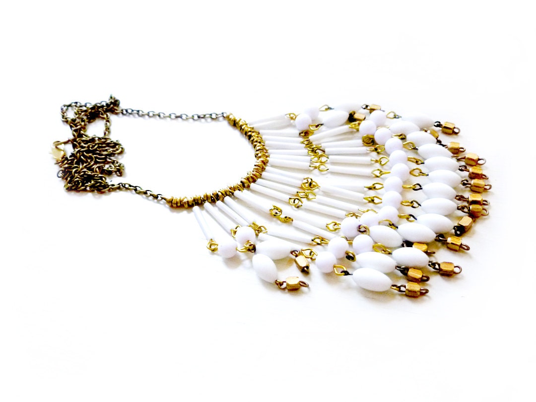 Dove fan necklace