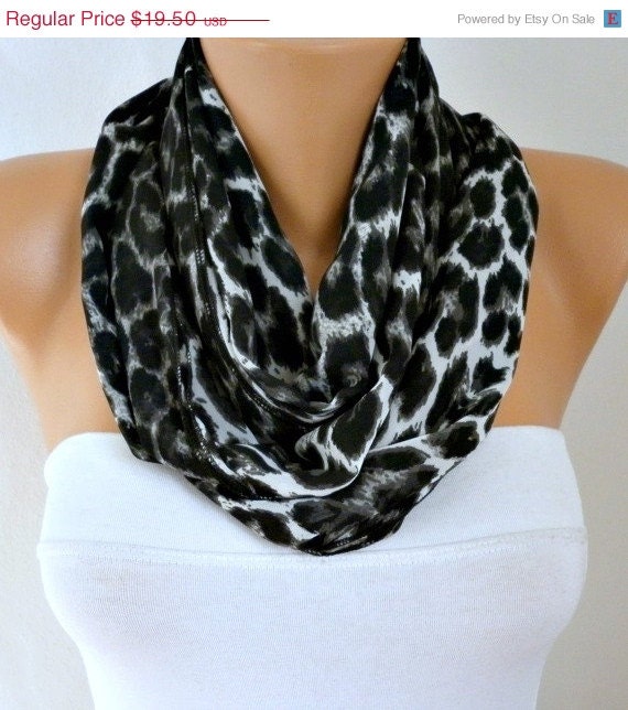 BIG SALE Leopard - Infinity Scarf Shawl Circle Scarf Loop Scarf Leopard Scarf - Gift -fatwoman
