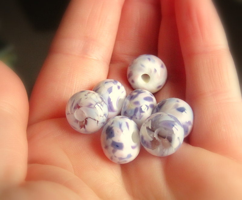Lilac accent bead set by Mad Cat Glass - FHF - SRA - British Lampwork - GBUK