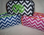 Personalized Chevron LARGE Cosmetic FUSCHIA & WHITE Giftwrapped